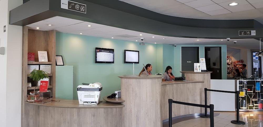 Ibis Monterrey Valle San Pedro Garza Garcia Bagian luar foto